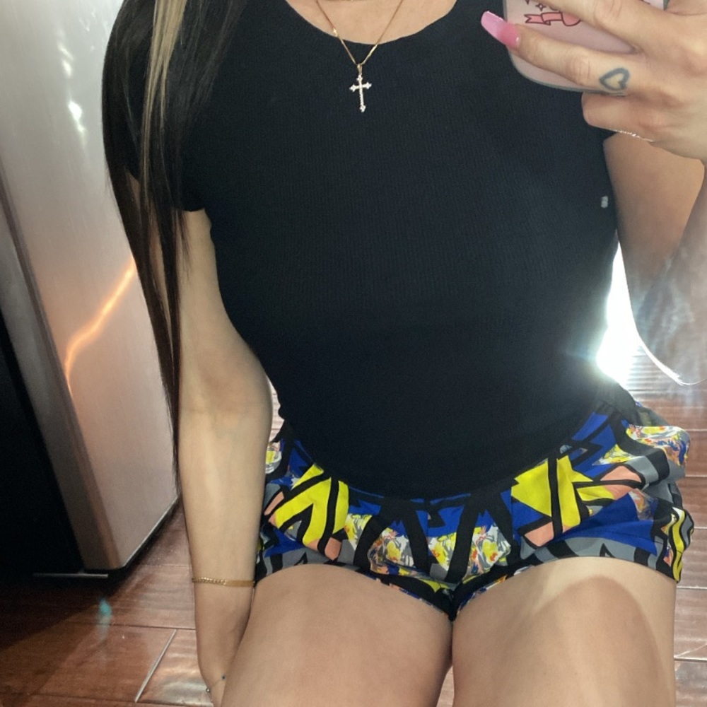 black tshirt